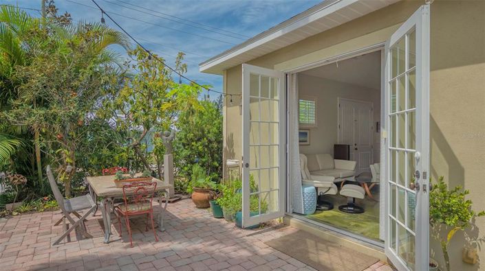 Image No.35-3 Bed Property for sale