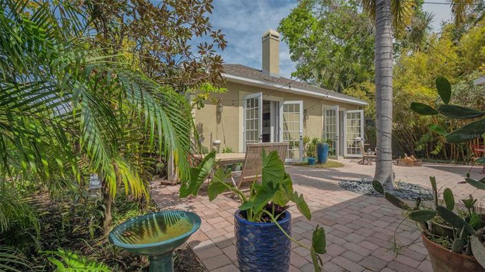 Image No.39-3 Bed Property for sale