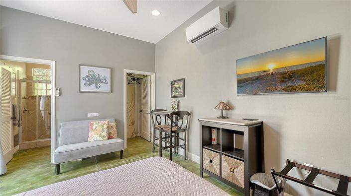 Image No.48-3 Bed Property for sale