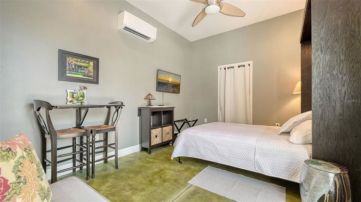 Image No.49-3 Bed Property for sale