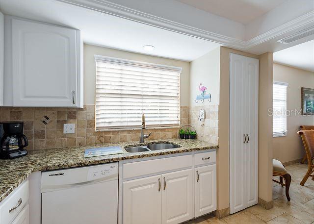 Image No.18-Propriété de 2 chambres à vendre à Sarasota