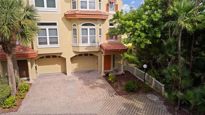 Image No.5-3 Bed Townhouse for sale