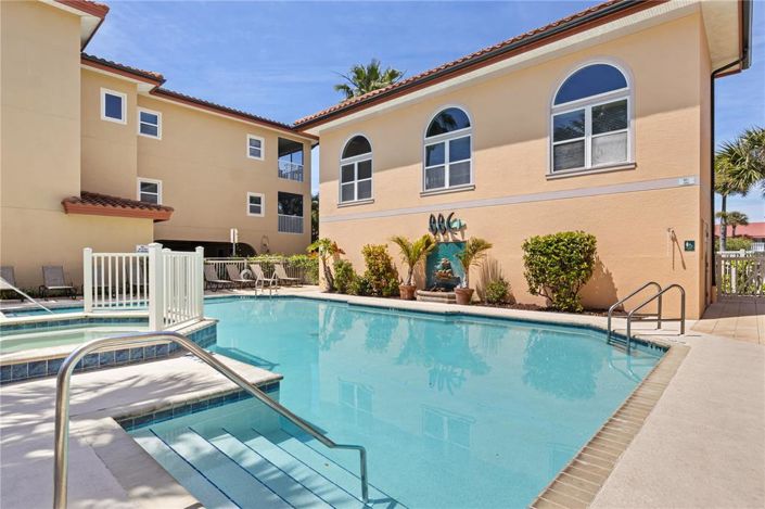 Image No.58-3 Bed Townhouse for sale