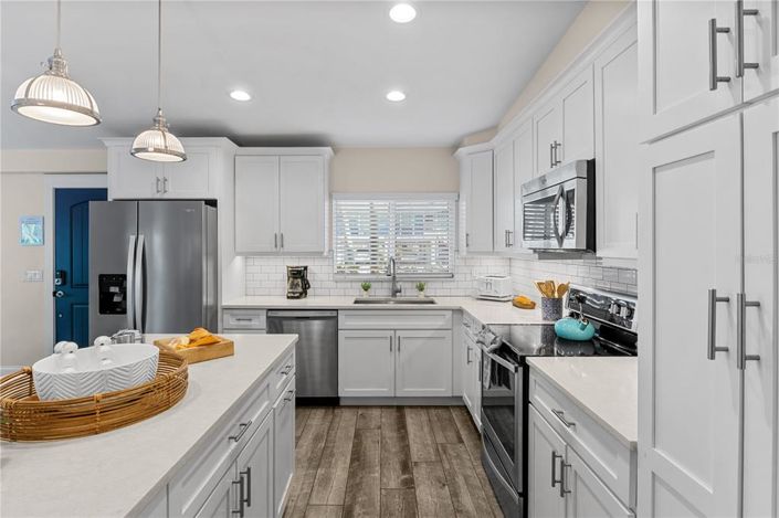 Image No.20-4 Bed Property for sale