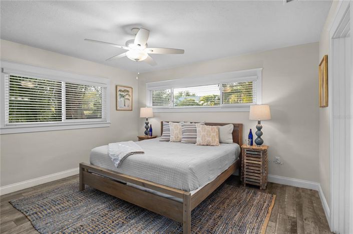 Image No.22-4 Bed Property for sale