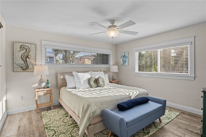 Image No.27-4 Bed Property for sale