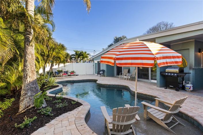 Image No.3-4 Bed Property for sale