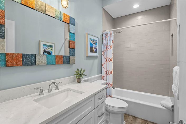 Image No.30-4 Bed Property for sale