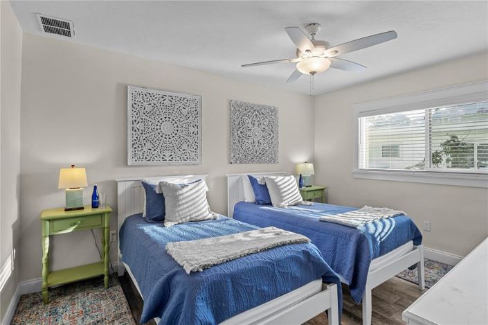 Image No.35-4 Bed Property for sale