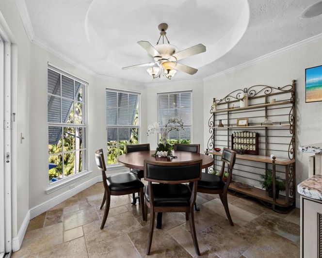 Image No.18-4 Bed Property for sale