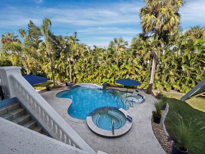 Image No.20-4 Bed Property for sale