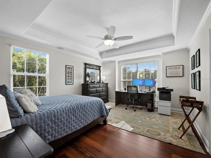 Image No.23-4 Bed Property for sale