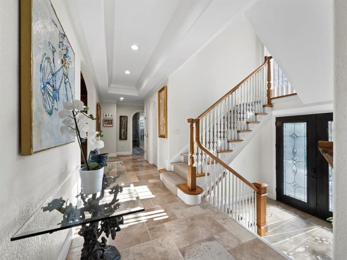 Image No.26-4 Bed Property for sale