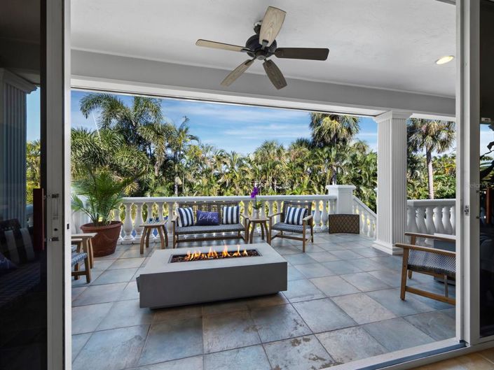 Image No.8-4 Bed Property for sale