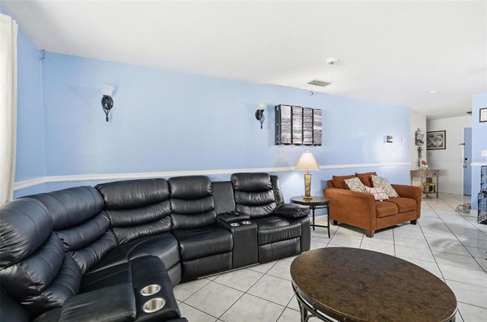 Image No.3-Propriété de 3 chambres à vendre à Kissimmee