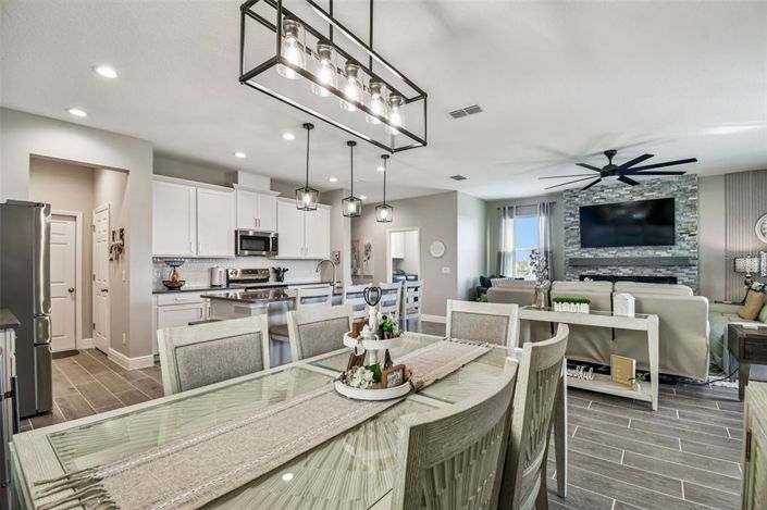 Image No.11-5 Bed Property for sale