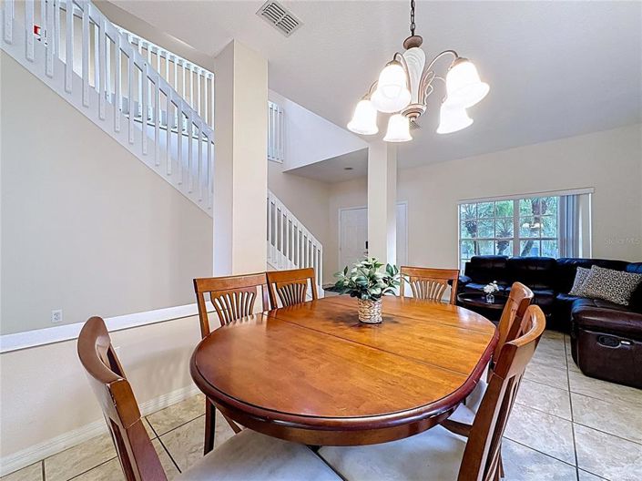 Image No.11-5 Bed Property for sale