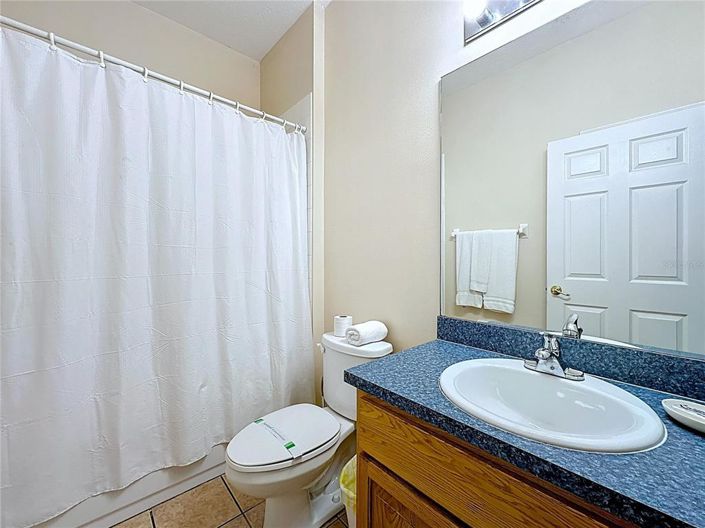 Image No.33-5 Bed Property for sale