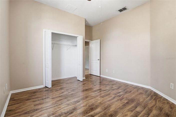 Image No.24-3 Bed Townhouse for sale