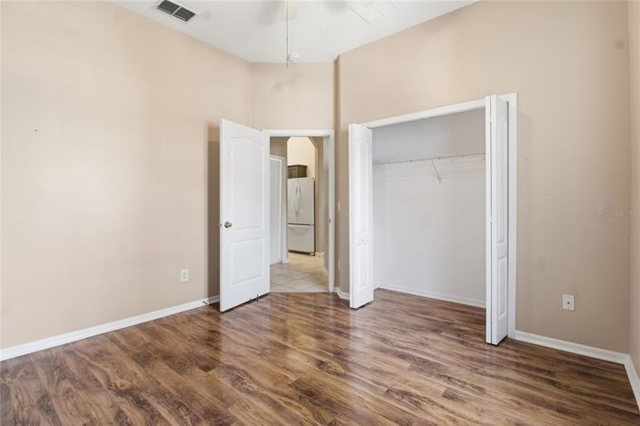 Image No.29-3 Bed Townhouse for sale