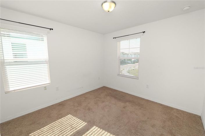 Image No.19-3 Bed Townhouse for sale