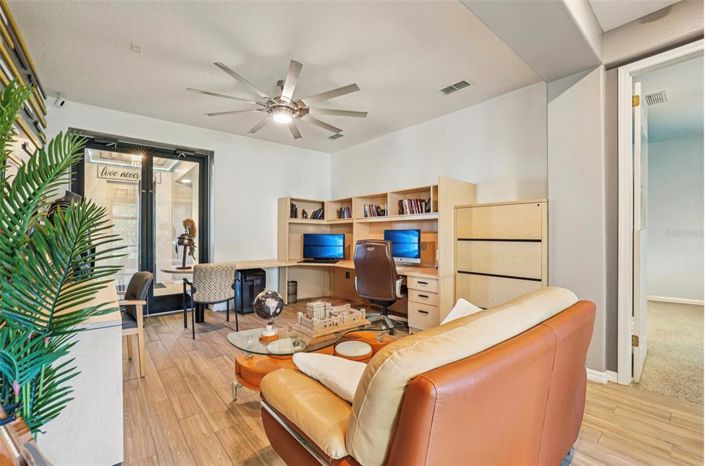 Image No.20-5 Bed Property for sale