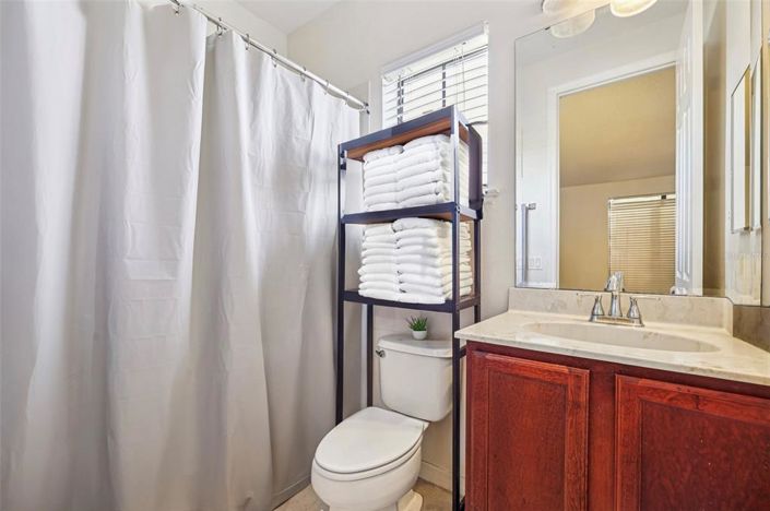 Image No.52-5 Bed Property for sale