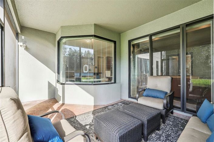 Image No.54-5 Bed Property for sale