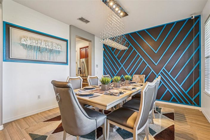 Image No.9-5 Bed Property for sale