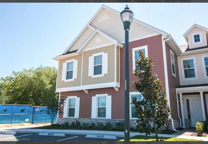 Image No.1-4 Bed Townhouse for sale