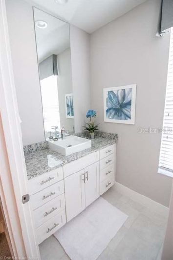 Image No.14-4 Bed Townhouse for sale