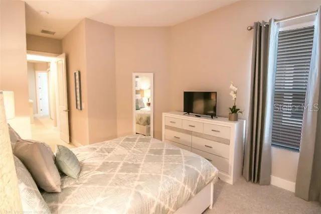 Image No.24-4 Bed Townhouse for sale