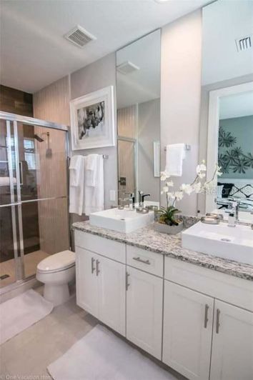 Image No.27-4 Bed Townhouse for sale