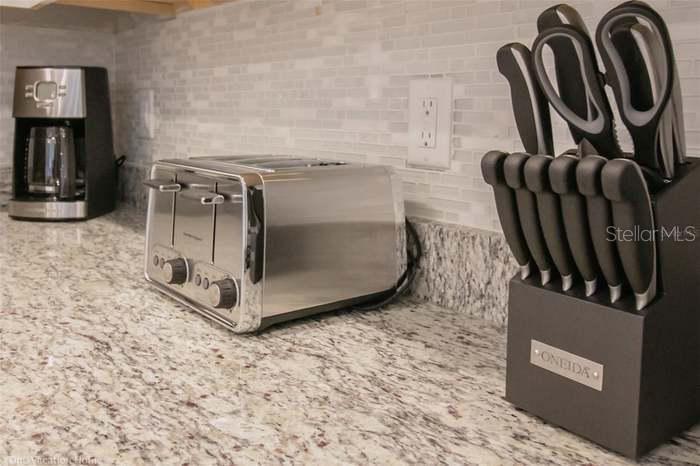 Image No.30-4 Bed Townhouse for sale