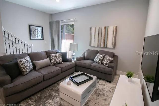 Image No.6-4 Bed Townhouse for sale