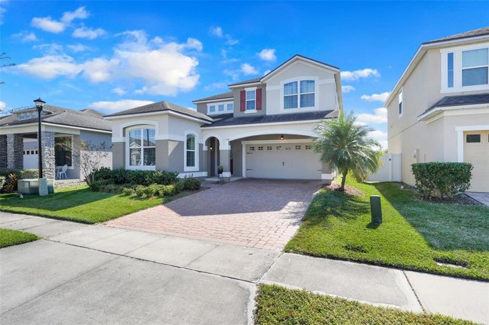 Image No.2-4 Bed Property for sale