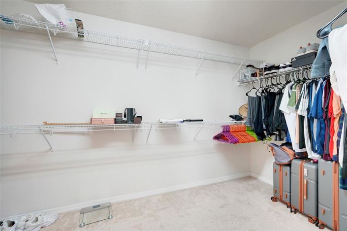 Image No.27-4 Bed Property for sale