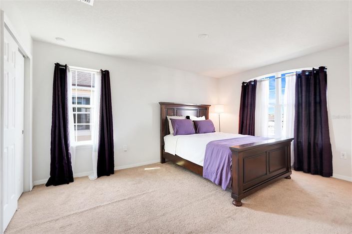 Image No.30-4 Bed Property for sale