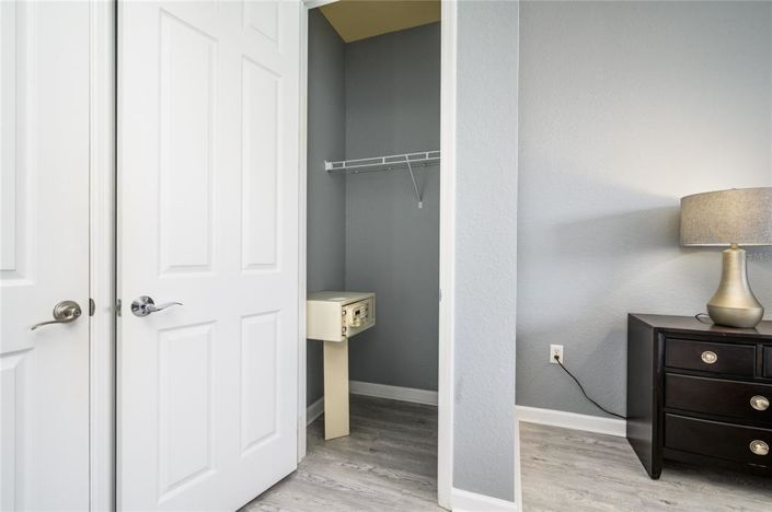 Image No.21-Propriété de 2 chambres à vendre à Orlando