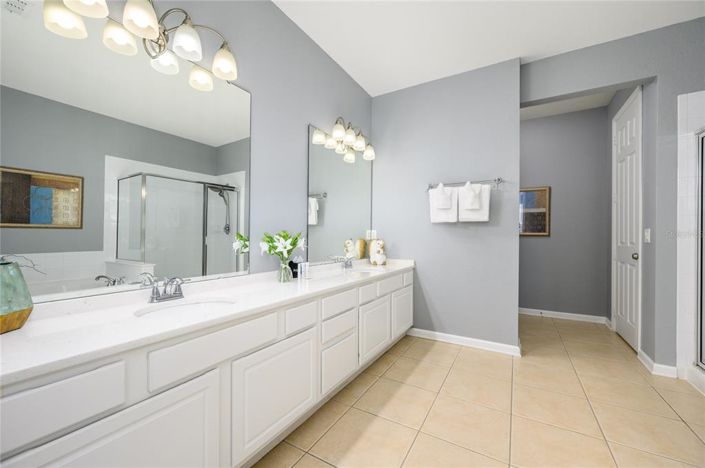 Image No.22-Propriété de 2 chambres à vendre à Orlando