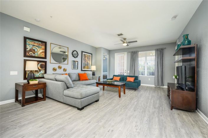 Image No.5-Propriété de 2 chambres à vendre à Orlando