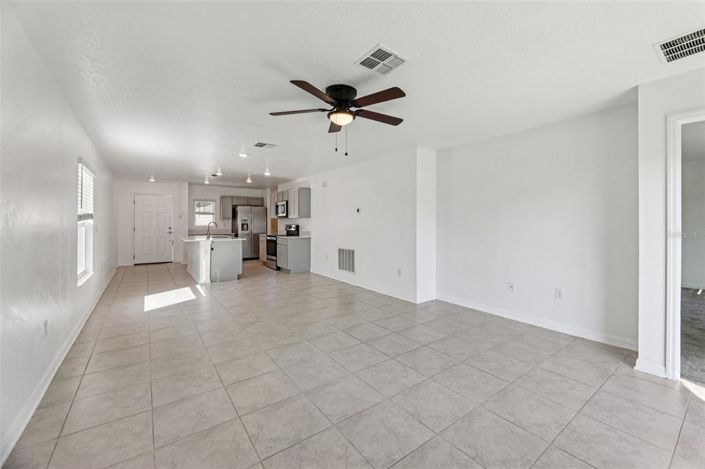 Image No.5-3 Bed Property for sale