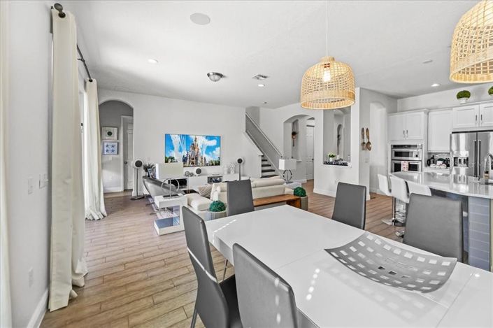 Image No.25-4 Bed Property for sale