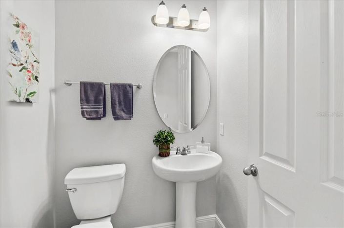 Image No.28-4 Bed Property for sale