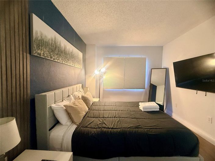 Image No.14-2 Bed Property for sale