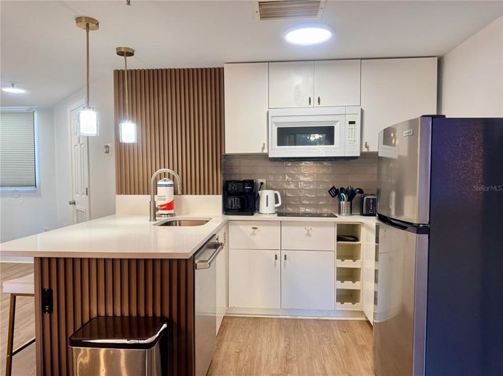 Image No.6-2 Bed Property for sale