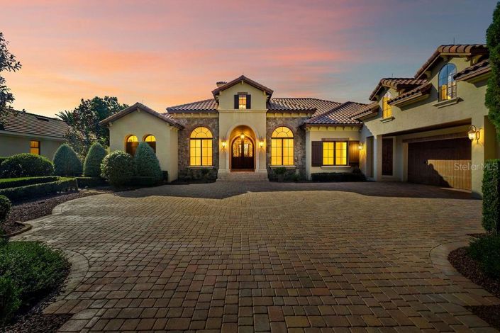 Image No.2-4 Bed Property for sale