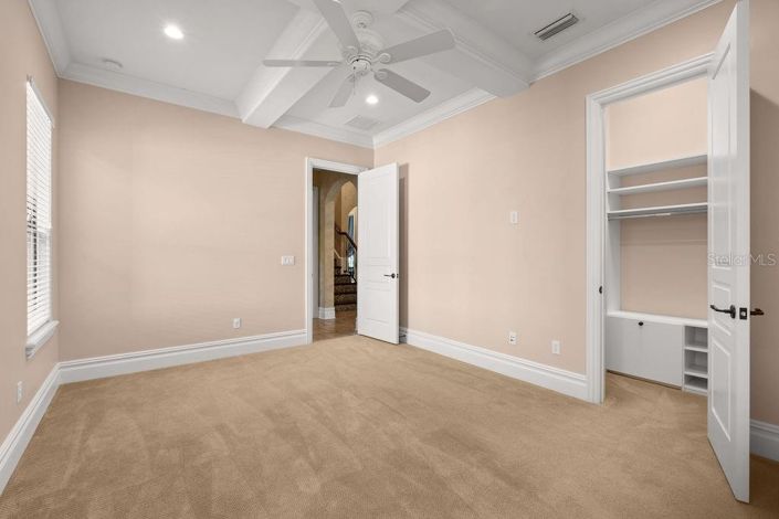 Image No.27-4 Bed Property for sale