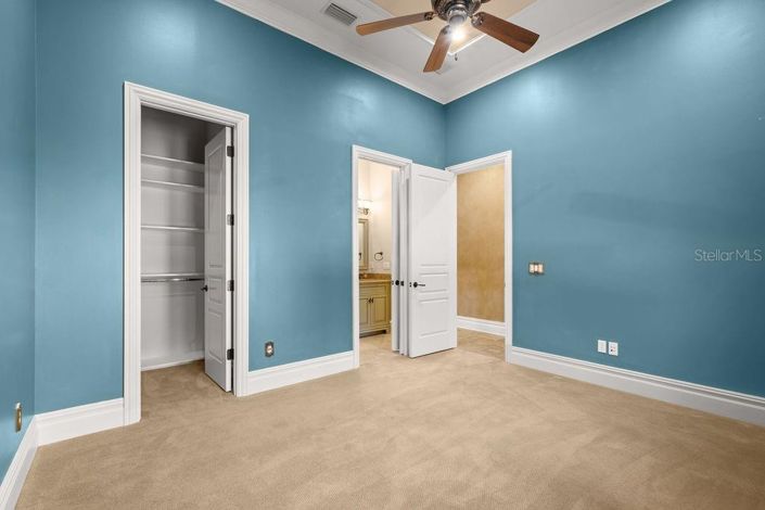 Image No.34-4 Bed Property for sale