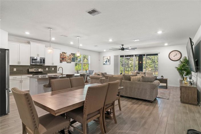 Image No.4-Propriété de 5 chambres à vendre à Davenport